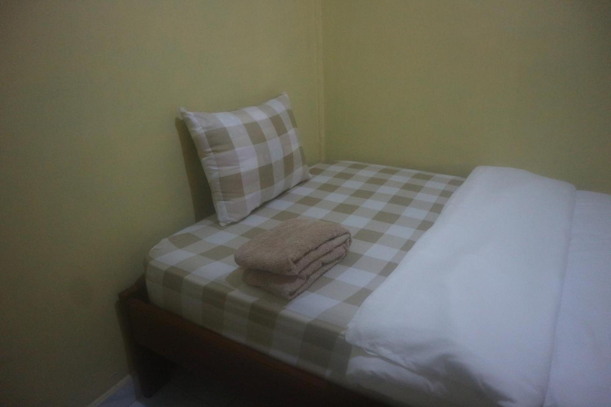 Tange Guest House Ruteng Ngoại thất bức ảnh